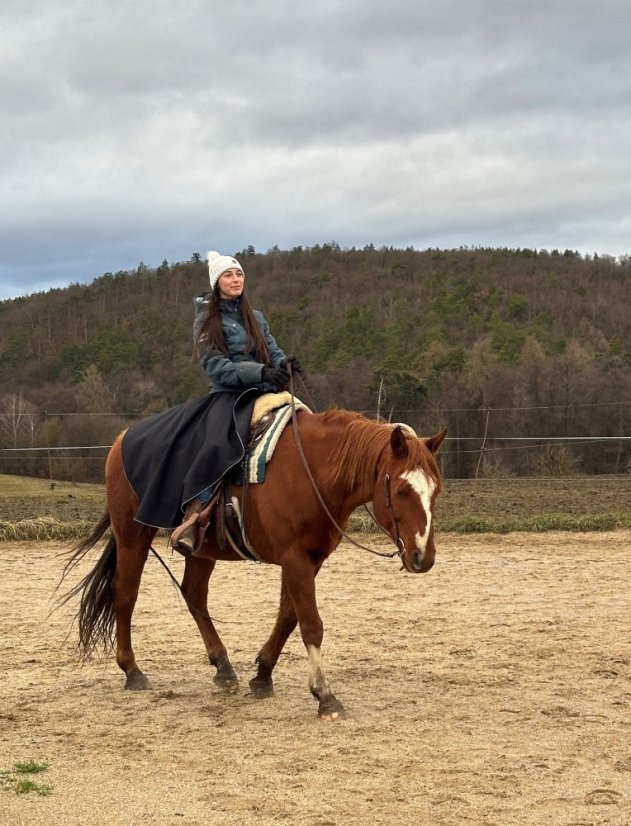Jezdecká sukně VALKÝRA na objednávku - Velikost: L, Pas: Vysoký