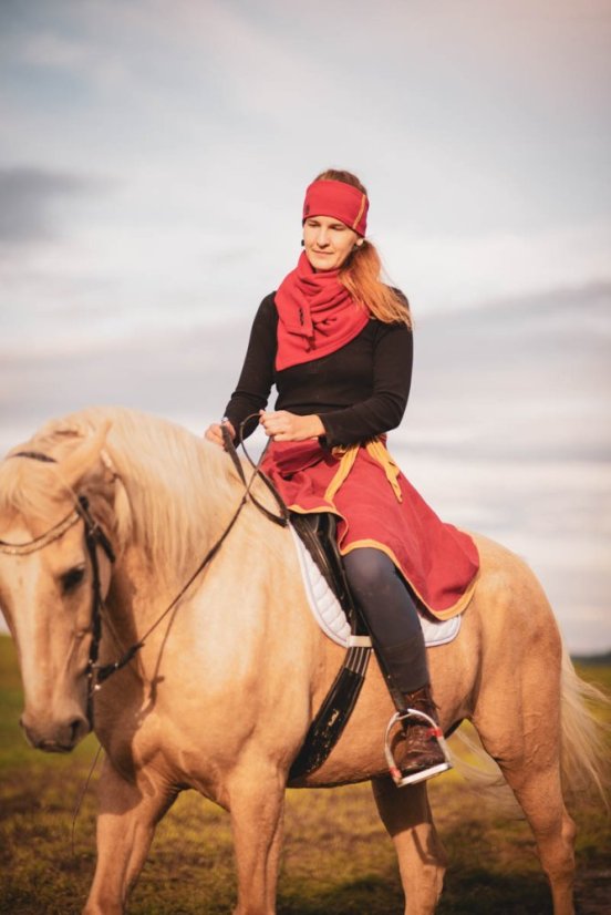 Jezdecká lněná sukně krátká NA OBJEDNÁVKU - Pas: Náplet